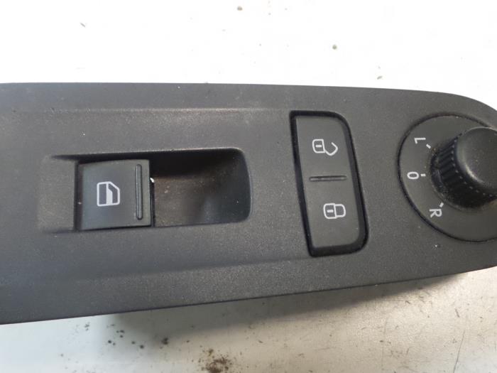 Usados Interruptor combinado de ventanillas Seat Mii 1.0 12V Precio € 40,00 Norma de margen ofrecido por A.T.S. van de Wiel