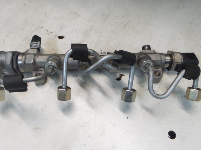 Usagé Système d'injection Seat Leon (5FB) 1.6 TDI 16V Prix € 95,00 Règlement à la marge proposé par A.T.S. van de Wiel