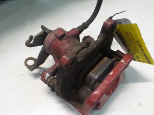 Used Rear brake calliper, left Alfa Romeo GT (937) 2.0 JTS 16V Price € 55,00 Margin scheme offered by A.T.S. van de Wiel