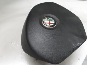 Używane Poduszka powietrzna lewa (kierownica) Alfa Romeo Giulietta (940) 2.0 JTDm 16V 140 Cena € 120,00 Procedura marży oferowane przez A.T.S. van de Wiel
