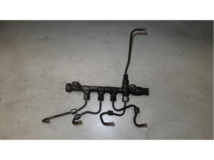 Usagé Système d'injection Alfa Romeo Giulietta (940) 1.6 JTDm 16V Prix € 55,00 Règlement à la marge proposé par A.T.S. van de Wiel