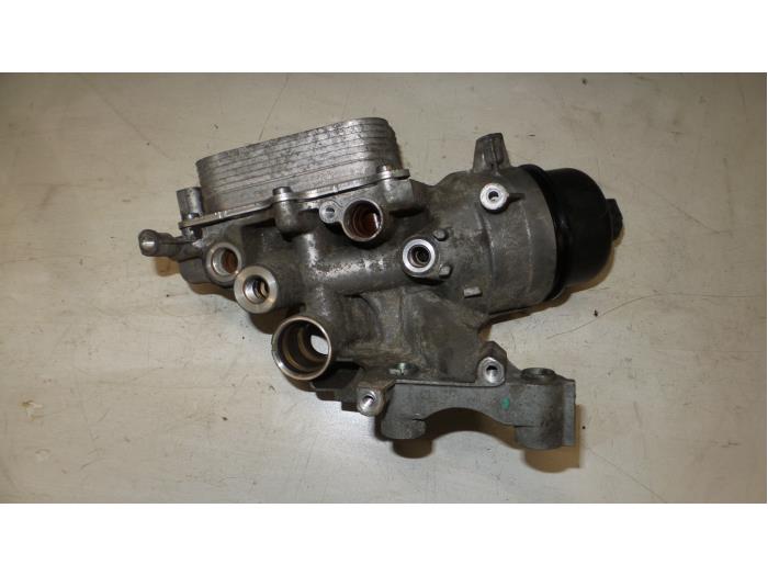 Gebrauchte Ölfiltergehäuse Alfa Romeo MiTo (955) 1.4 Turbo Multi Air 16V Preis € 65,00 Margenregelung angeboten von A.T.S. van de Wiel
