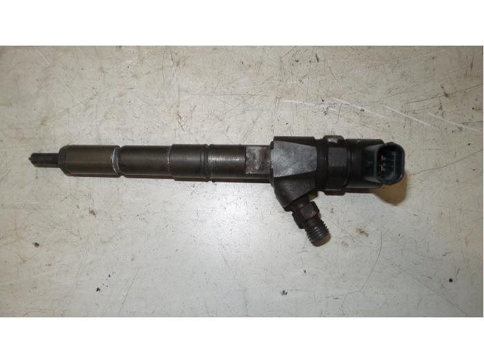Usagé Injecteurs Alfa Romeo GT (937) 1.9 JTD 16V Multijet Prix € 75,00 Règlement à la marge proposé par A.T.S. van de Wiel