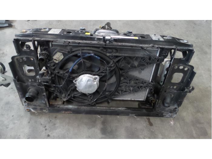 Begagnade Front Alfa Romeo Giulietta (940) 2.0 JTDm 16V 170 Pris € 200,00 Marginaltabell erbjuds av A.T.S. van de Wiel