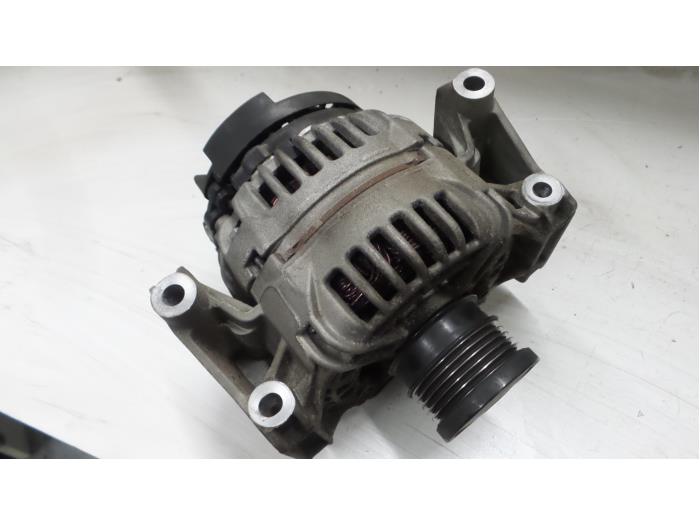 Begagnade Dynamo Alfa Romeo 159 Sportwagon (939BX) 1.9 JTS 16V Pris € 80,00 Marginaltabell erbjuds av A.T.S. van de Wiel