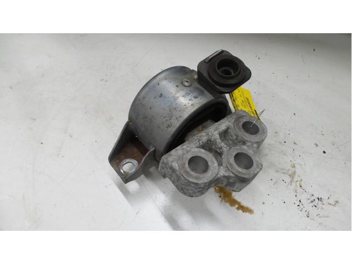 Used Engine mount Alfa Romeo MiTo (955) 1.4 Turbo 16V Price € 40,00 Margin scheme offered by A.T.S. van de Wiel