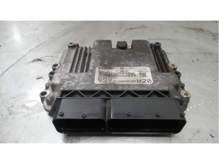 Used Engine management computer Alfa Romeo Brera (939) 2.4 JTDM 20V Price € 165,00 Margin scheme offered by A.T.S. van de Wiel