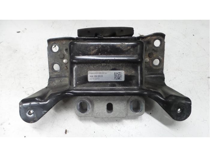 Used Engine mount Seat Leon ST (5FF) 1.4 TSI Ecomotive 16V Price € 45,00 Margin scheme offered by A.T.S. van de Wiel
