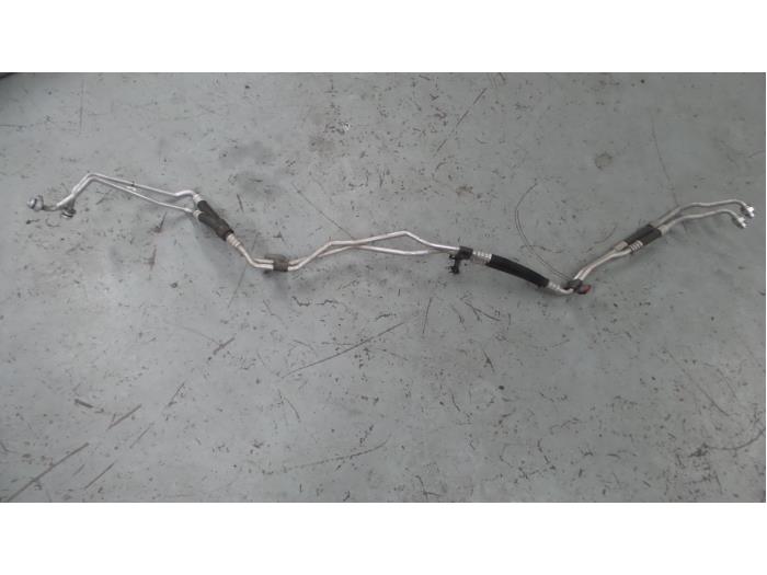 Usagé Conduit (divers) Alfa Romeo Giulia (952) 2.0 T 16V Veloce Prix € 135,00 Règlement à la marge proposé par A.T.S. van de Wiel