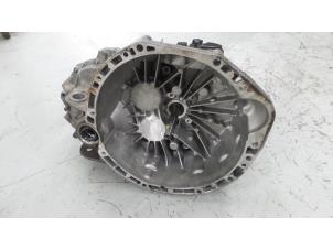 Used Gearbox Opel Movano Price € 1.439,90 Inclusive VAT offered by A.T.S. van de Wiel