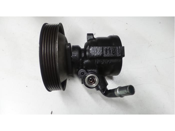 Usagé Pompe de direction Alfa Romeo GT (937) 1.9 JTD 16V Multijet Prix € 45,00 Règlement à la marge proposé par A.T.S. van de Wiel