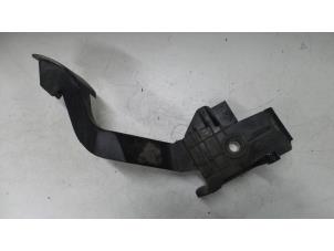 Used Accelerator pedal Peugeot Boxer Price € 75,00 Margin scheme offered by A.T.S. van de Wiel