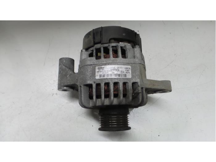 Używane Pradnica Alfa Romeo Giulietta (940) 1.6 JTDm 16V Cena € 65,00 Procedura marży oferowane przez A.T.S. van de Wiel