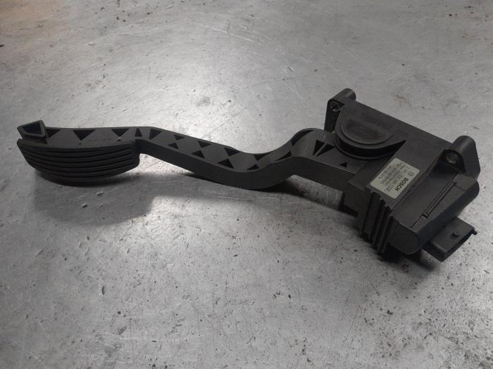 Begagnade Gaspedalsensor Alfa Romeo 147 (937) 1.6 Twin Spark 16V Pris € 25,00 Marginaltabell erbjuds av A.T.S. van de Wiel