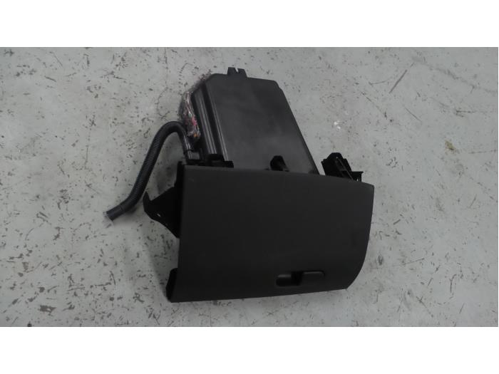 Alfa Romeo Giulietta Gloveboxes stock