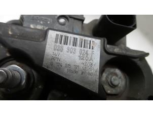 Dynamo d'un Volkswagen Transporter T5 1.9 TDi 2007