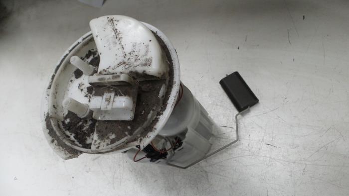 Gebrauchte Kraftstoffpumpe Elektrisch Alfa Romeo MiTo (955) 1.4 TB 16V Preis € 45,00 Margenregelung angeboten von A.T.S. van de Wiel