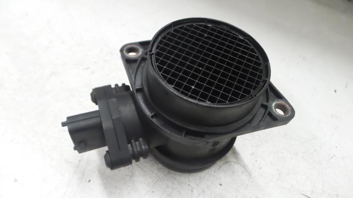 Airflow meter from a Alfa Romeo GT (937) 2.0 JTS 16V 2005