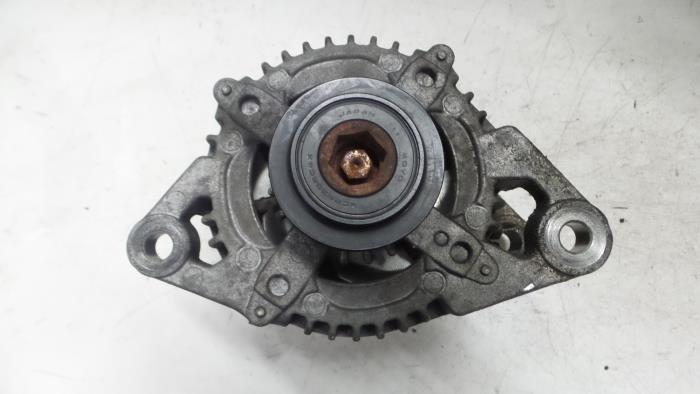 Dynamo van een Alfa Romeo 159 Sportwagon (939BX) 3.2 JTS V6 24V Q4 2007