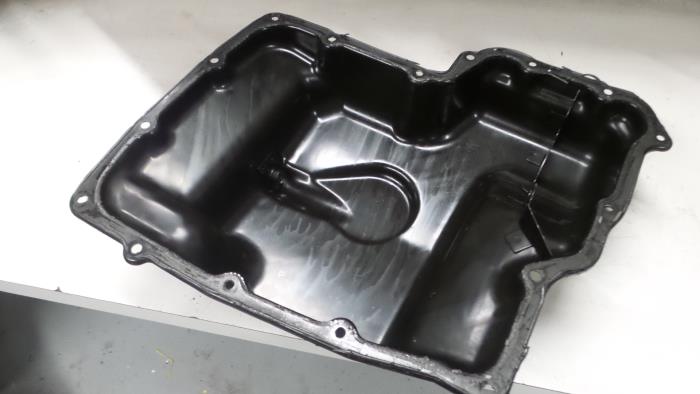 Used Sump Peugeot Boxer Price € 45,00 Margin scheme offered by A.T.S. van de Wiel