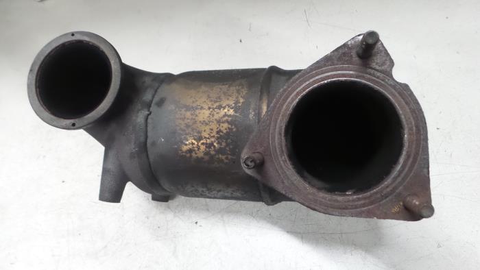 Gebrauchte Katalysator Alfa Romeo 166 2.4 JTD 20V Preis € 100,00 Margenregelung angeboten von A.T.S. van de Wiel
