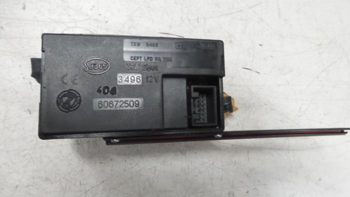 Begagnade PDC-modul Alfa Romeo 166 2.4 JTD 20V Pris € 55,00 Marginaltabell erbjuds av A.T.S. van de Wiel