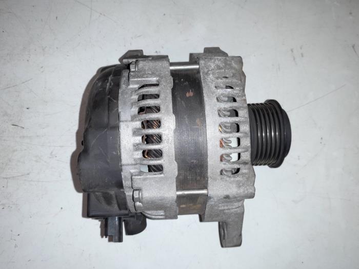 Begagnade Dynamo Alfa Romeo 159 Sportwagon (939BX) 3.2 JTS V6 24V Pris € 95,00 Marginaltabell erbjuds av A.T.S. van de Wiel