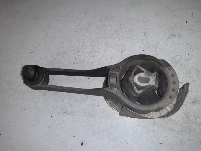 Used Engine mount Alfa Romeo 159 Sportwagon (939BX) 3.2 JTS V6 24V Price € 75,00 Margin scheme offered by A.T.S. van de Wiel