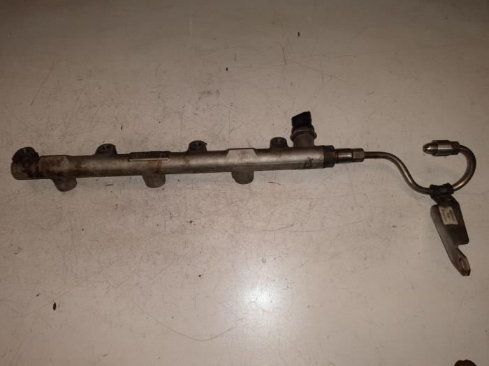 Usagé Système d'injection Alfa Romeo 159 Sportwagon (939BX) 3.2 JTS V6 24V Prix € 95,00 Règlement à la marge proposé par A.T.S. van de Wiel