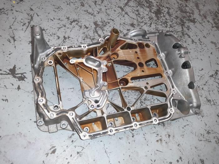Used Engine crankcase Volkswagen Jetta Price € 60,00 Margin scheme offered by A.T.S. van de Wiel