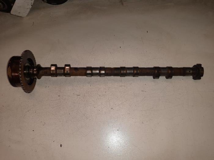 Usagé Arbre à cames Alfa Romeo 159 (939AX) 1.9 JTS 16V Prix € 145,00 Règlement à la marge proposé par A.T.S. van de Wiel