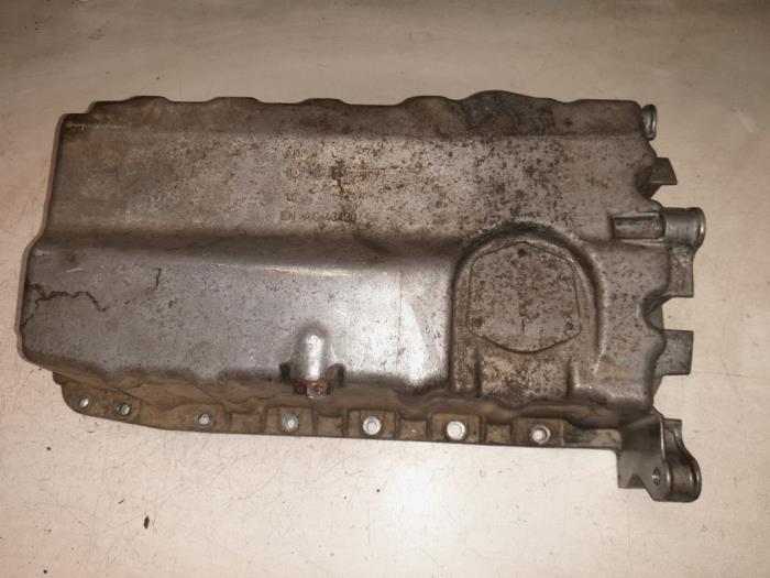 Usagé Couvercle carter Volkswagen Caddy III (2KA,2KH,2CA,2CH) Prix € 50,00 Règlement à la marge proposé par A.T.S. van de Wiel