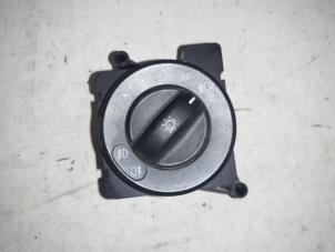 Used Fog light switch Volkswagen Crafter Price € 35,00 Margin scheme offered by A.T.S. van de Wiel