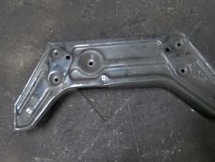 Subframe from a Seat Ibiza III (6L1) 1.9 TDI 100 2008