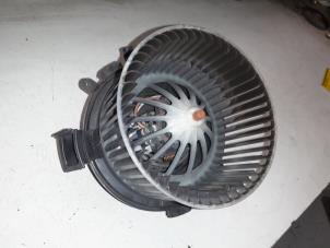 Usados Motor de ventilador de calefactor Mercedes Sprinter 3,5t (906.63) 310 CDI 16V Precio € 65,00 Norma de margen ofrecido por A.T.S. van de Wiel