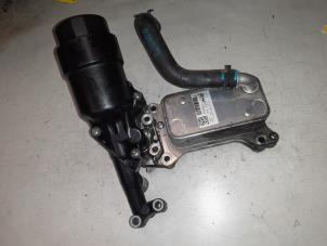 Usados Cuerpo de filtro de aceite Mercedes Sprinter Precio € 75,00 Norma de margen ofrecido por A.T.S. van de Wiel