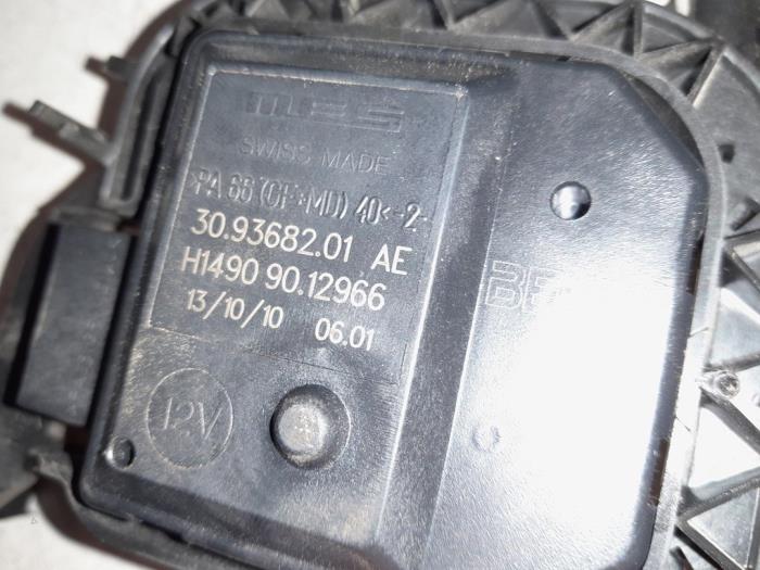 Heater valve motor Volkswagen Polo V 1.2 12V 6Q1819379C BEHR