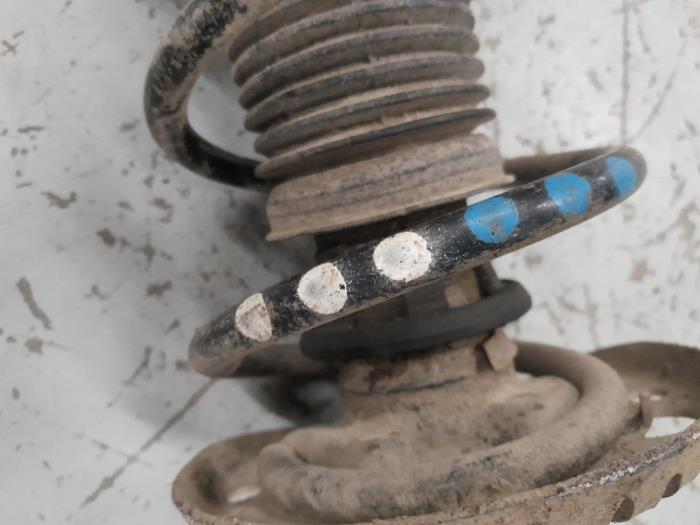 Front shock absorber rod, right Seat ST 1.2 TSI 16V 6Q0413031CG