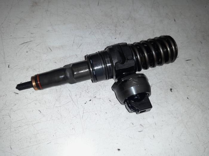 Usagé Injecteurs Volkswagen Golf V (1K1) 1.6 Prix € 85,00 Règlement à la marge proposé par A.T.S. van de Wiel