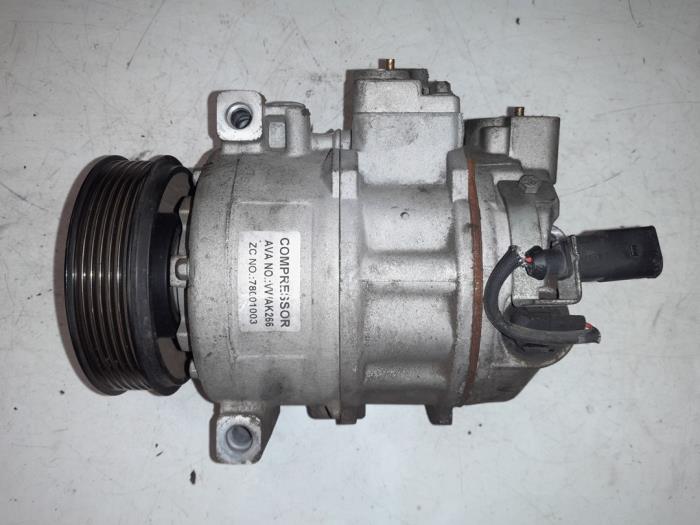Usagé Pompe clim Volkswagen Caddy III (2KA,2KH,2CA,2CH) Prix € 145,00 Règlement à la marge proposé par A.T.S. van de Wiel