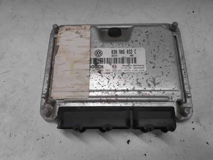 Used Engine management computer Seat Arosa (6H1) 1.0 MPi Price € 75,00 Margin scheme offered by A.T.S. van de Wiel