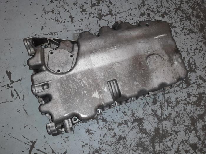 Gebrauchte Ölwanne Seat Leon (1P1) 2.0 TFSI FR 16V Preis € 55,00 Margenregelung angeboten von A.T.S. van de Wiel