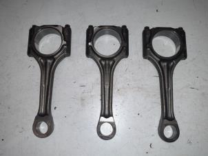 Used Connecting rod Seat Leon (1P1) 2.0 TFSI FR 16V Price € 105,00 Margin scheme offered by A.T.S. van de Wiel