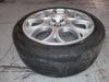 Wheel + tyre from a Alfa Romeo 159 Sportwagon (939BX) 2.2 JTS 16V 2007