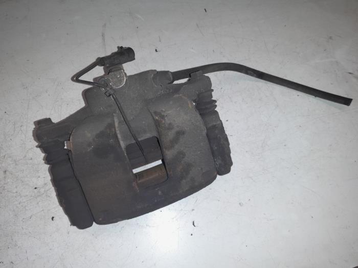 Gebrauchte Bremszange links hinten Fiat Ducato (250) 3.0 D 177 MultiJet II Power Preis € 95,00 Margenregelung angeboten von A.T.S. van de Wiel