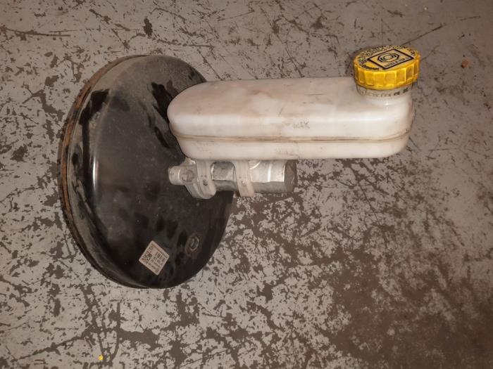 Usagé Servo frein Fiat Ducato (250) 3.0 D 177 MultiJet II Power Prix € 45,00 Règlement à la marge proposé par A.T.S. van de Wiel