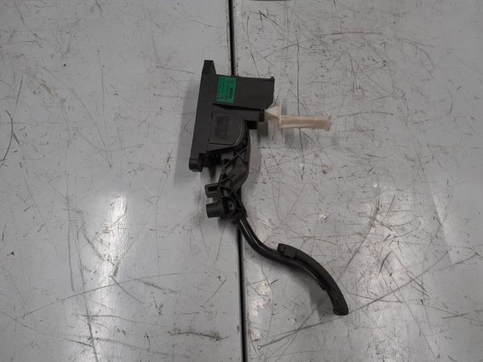 Begagnade Gaspedalsensor Seat Leon (1M1) 1.6 16V Pris € 55,00 Marginaltabell erbjuds av A.T.S. van de Wiel