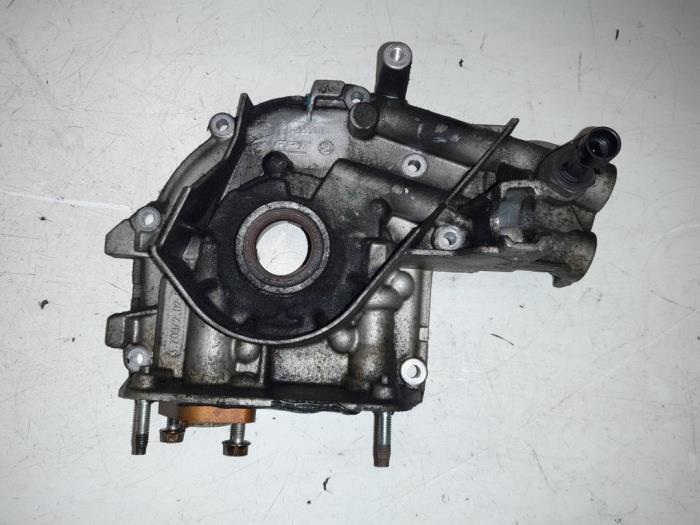 Oil pump Alfa Romeo MiTo 1.4 Turbo 16V - 55222361 198A4000