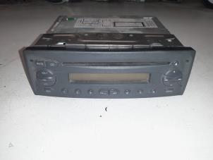 Gebrauchte Radio CD Spieler Peugeot Boxer (U9) 2.2 HDi 120 Euro 4 Preis € 65,00 Margenregelung angeboten von A.T.S. van de Wiel