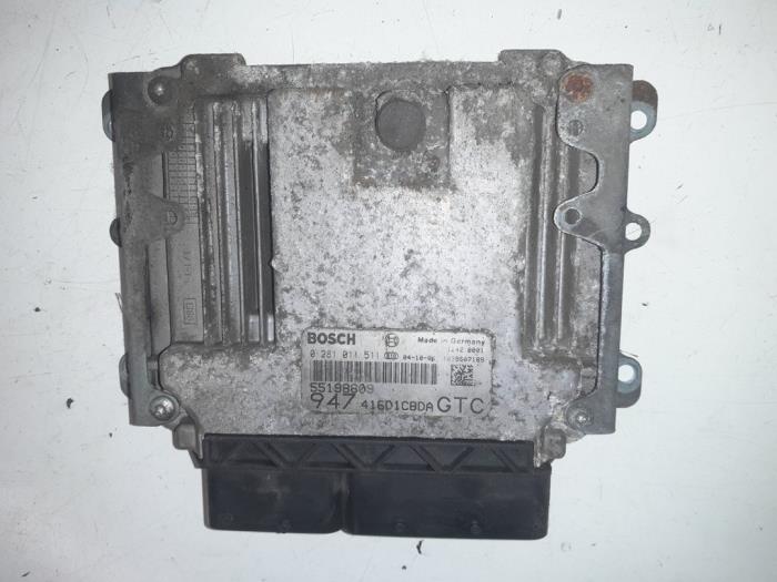 Used Engine management computer Alfa Romeo GT (937) 1.9 JTD 16V Multijet Price € 195,00 Margin scheme offered by A.T.S. van de Wiel